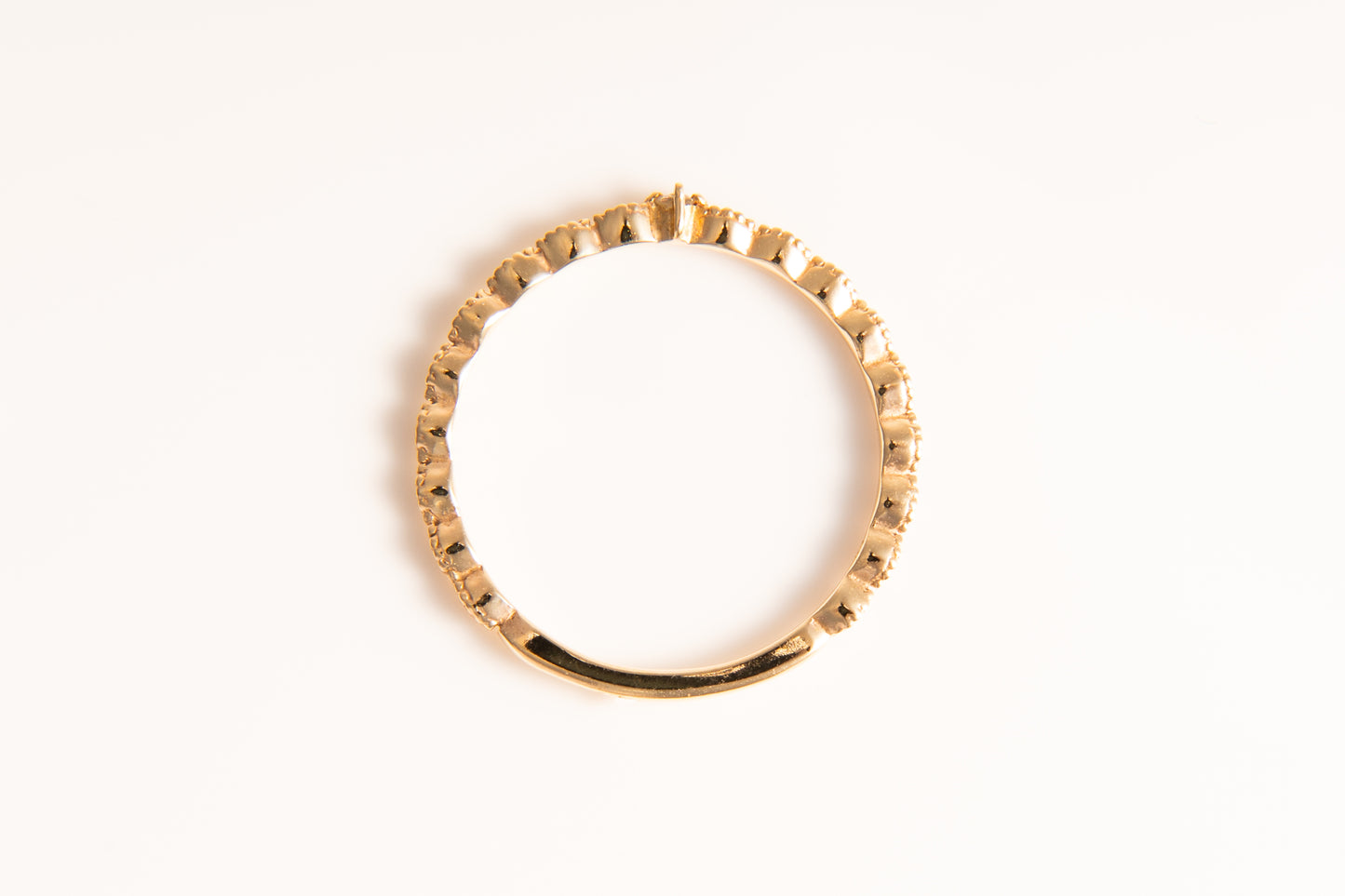 サマーミスト、K10PGの優雅な輝きが魅力の指輪