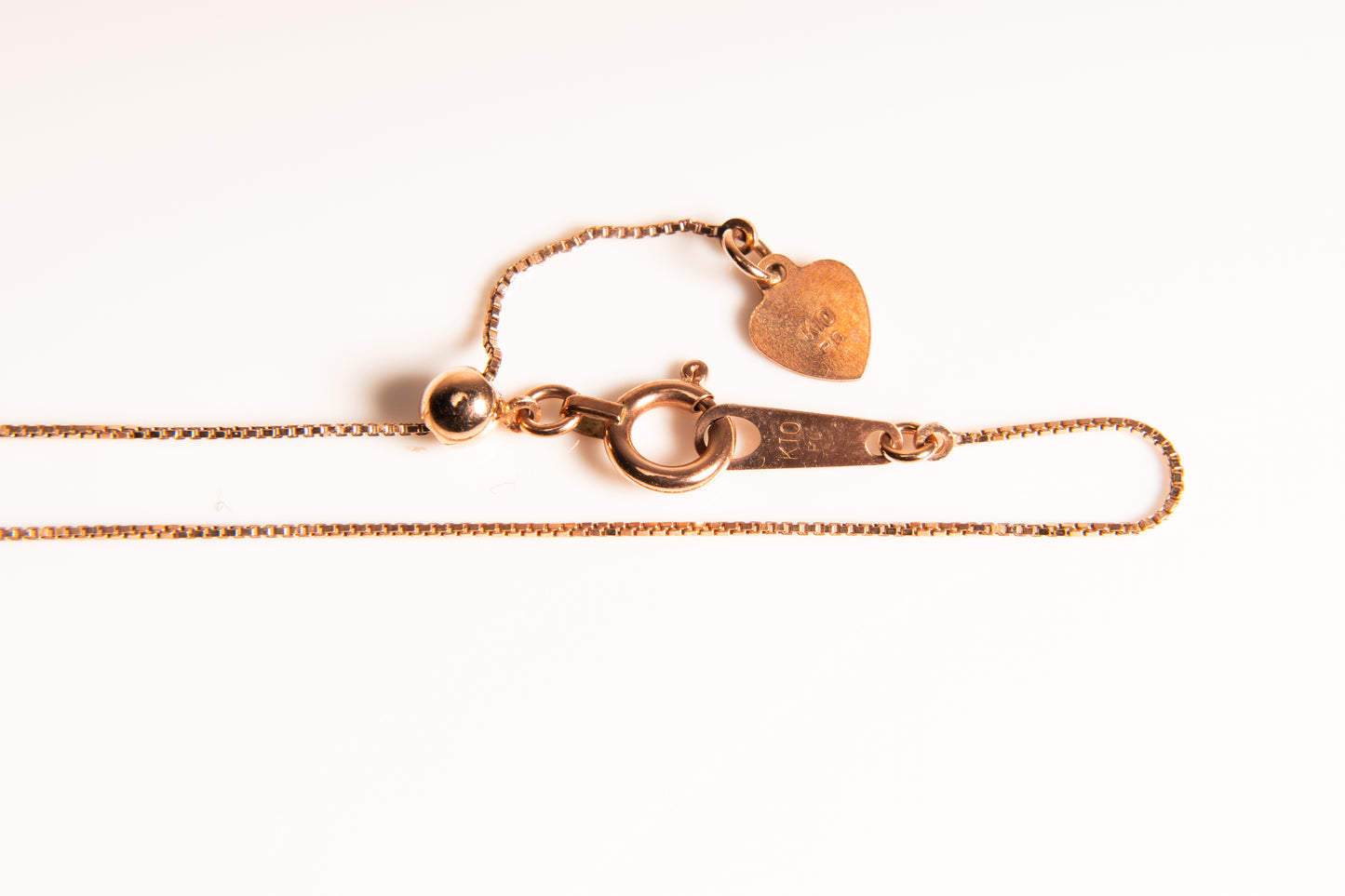 ビューティ・ストーン、45cmアジャスタースライドで自在なスタイル。