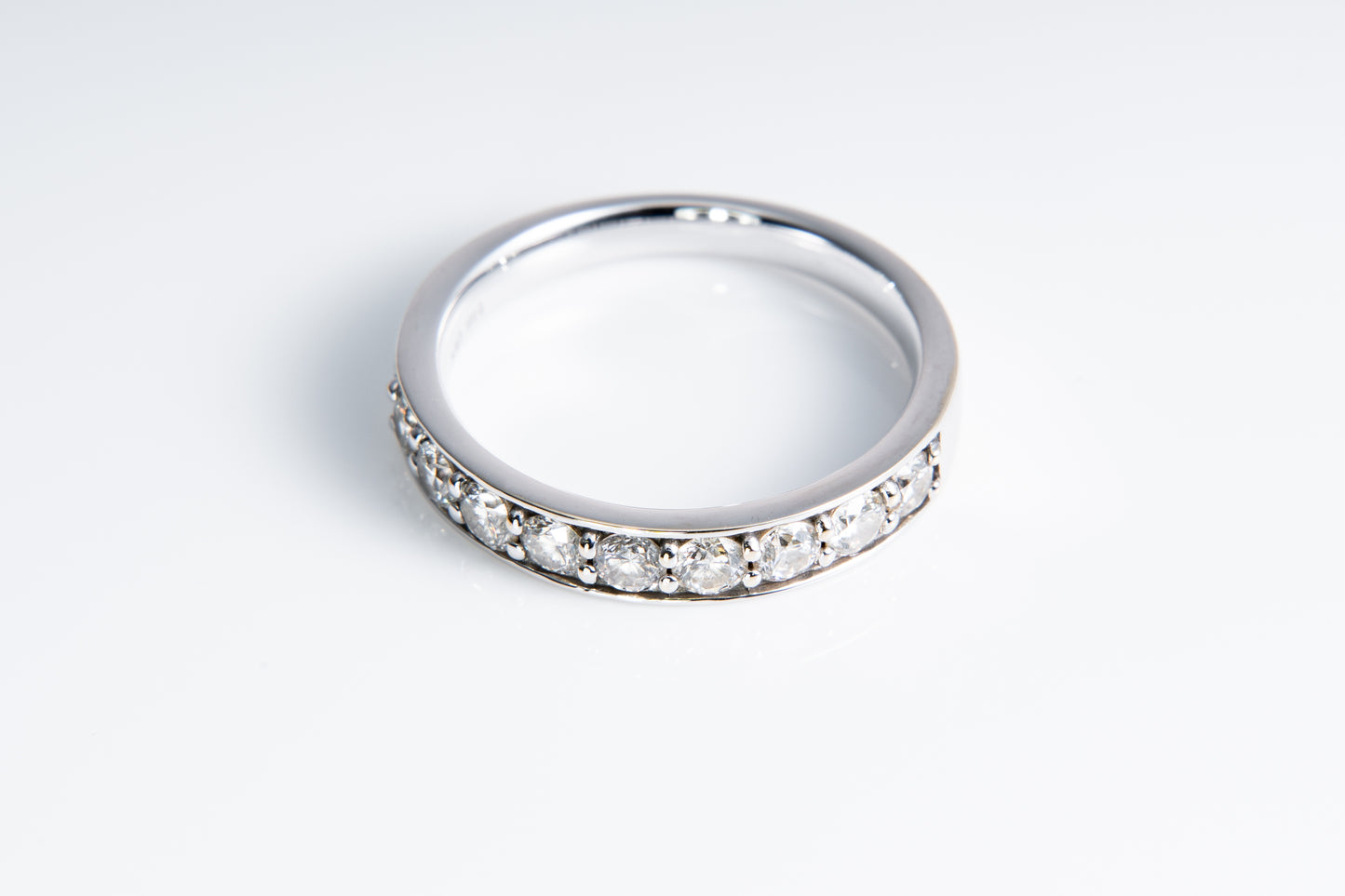 Eternal Moment、愛の瞬間を永遠に刻むリング