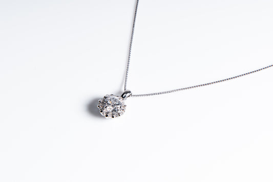 フォスフォライト、光をもたらす名の輝き。