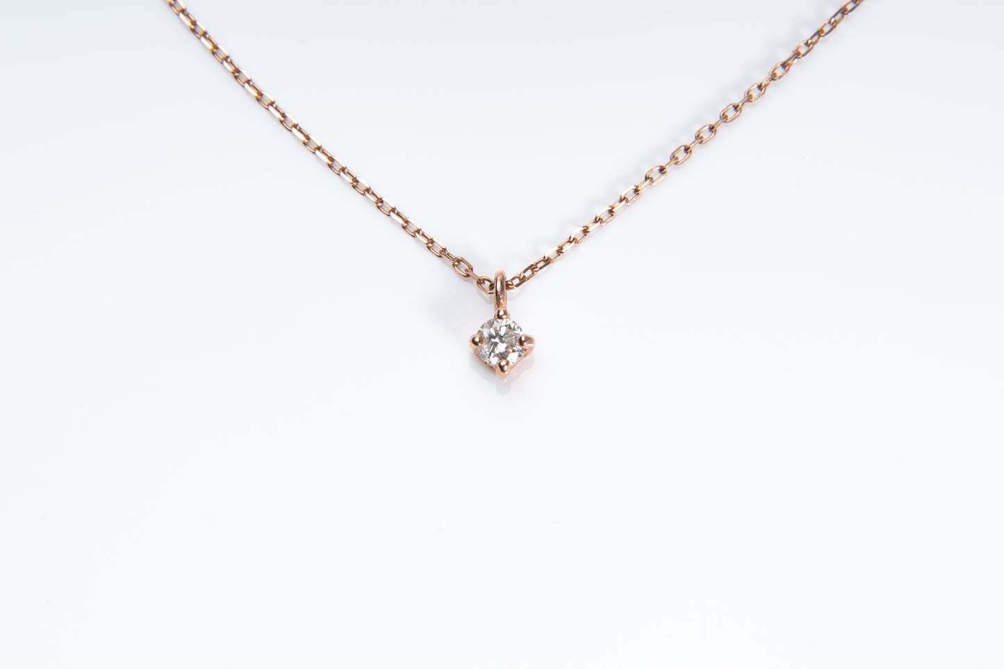 ロマンスアース、希少価値が高く、唯一無二の輝き