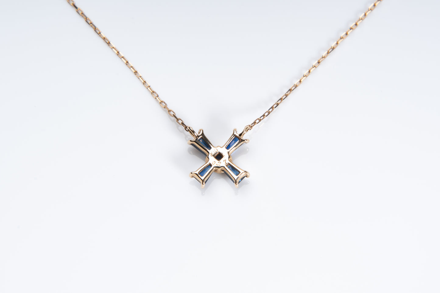 タマモライト、内包物が生む幻想的な美しさ