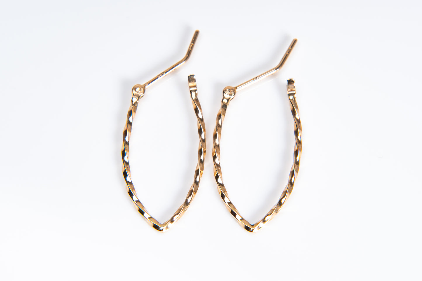 オータムグロウ、季節の移ろいを感じられるアクセサリー