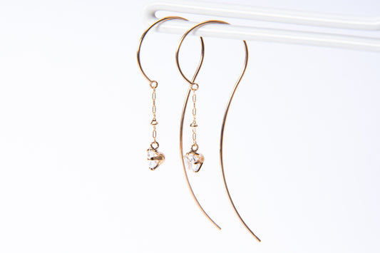 エテルナ・ルミナ、永遠の光を象徴するロマンチックな輝き