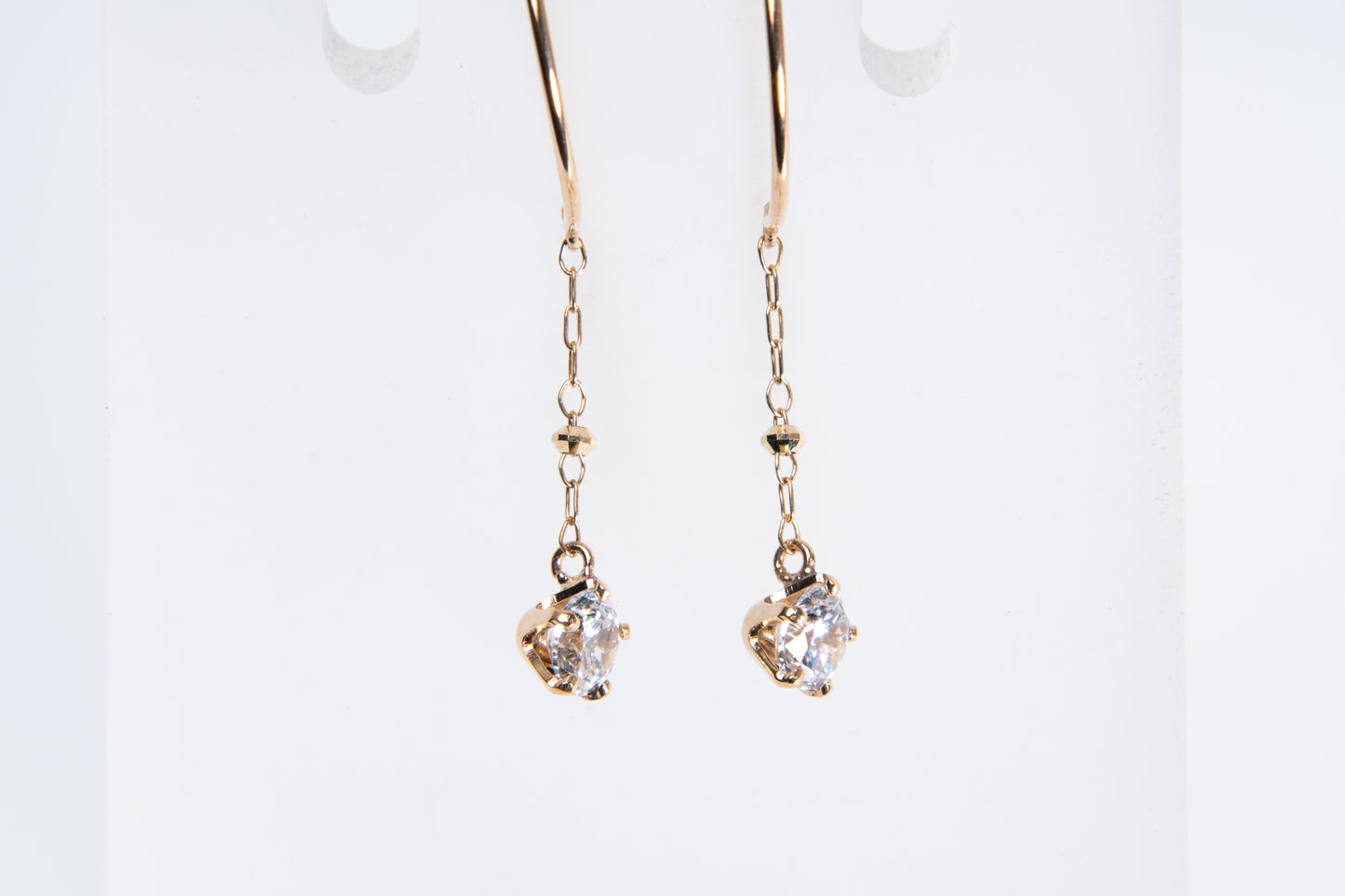 エテルナ・ルミナ、記念日やプロポーズにふさわしいデザイン