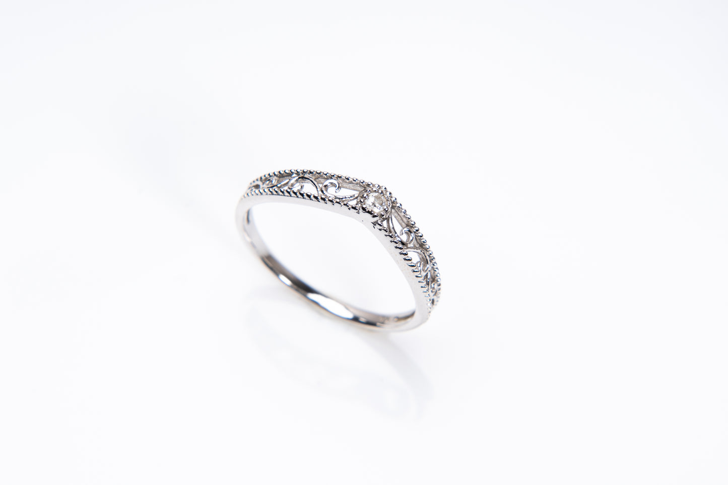 エーテルノヴァ、新たな未来へ導く希望の象徴