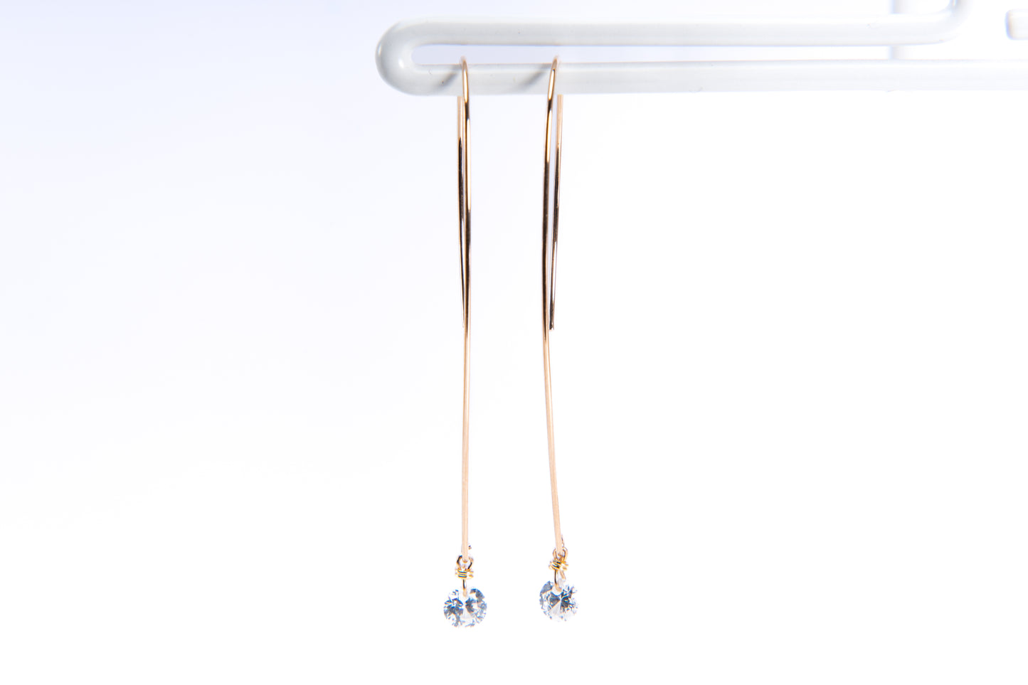 with 4.(ウィズフォー)、どの季節にも馴染むシンプルなデザイン