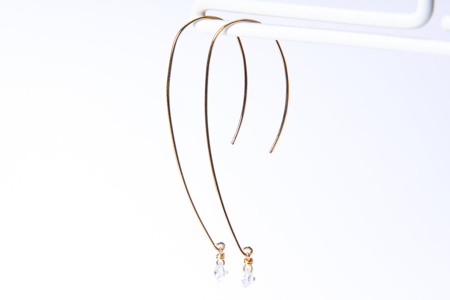 with 4.(ウィズフォー)、季節ごとの思い出を彩るジュエリー