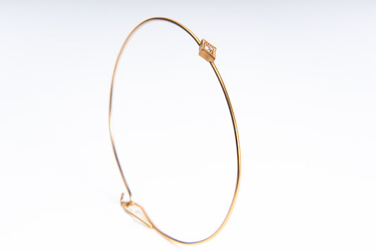 ラヴリーサン、愛の力が込められた特別な宝石